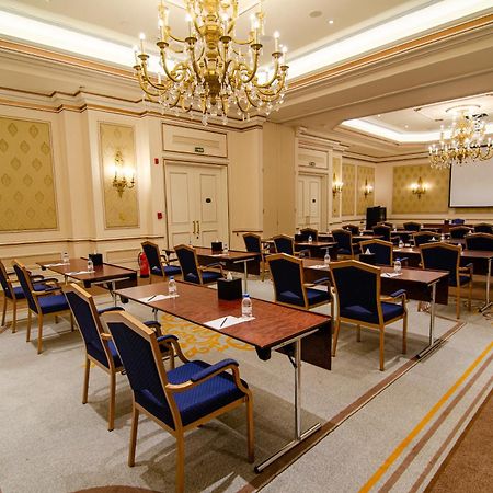 Al Aziziyah Boutique Hotel By The Torch Al Rayyan Exterior photo Meeting room