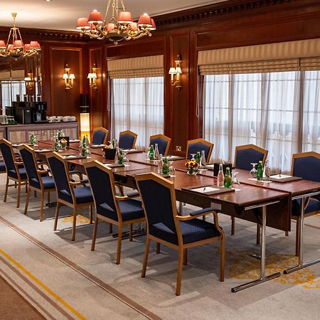Al Aziziyah Boutique Hotel By The Torch Al Rayyan Exterior photo The boardroom