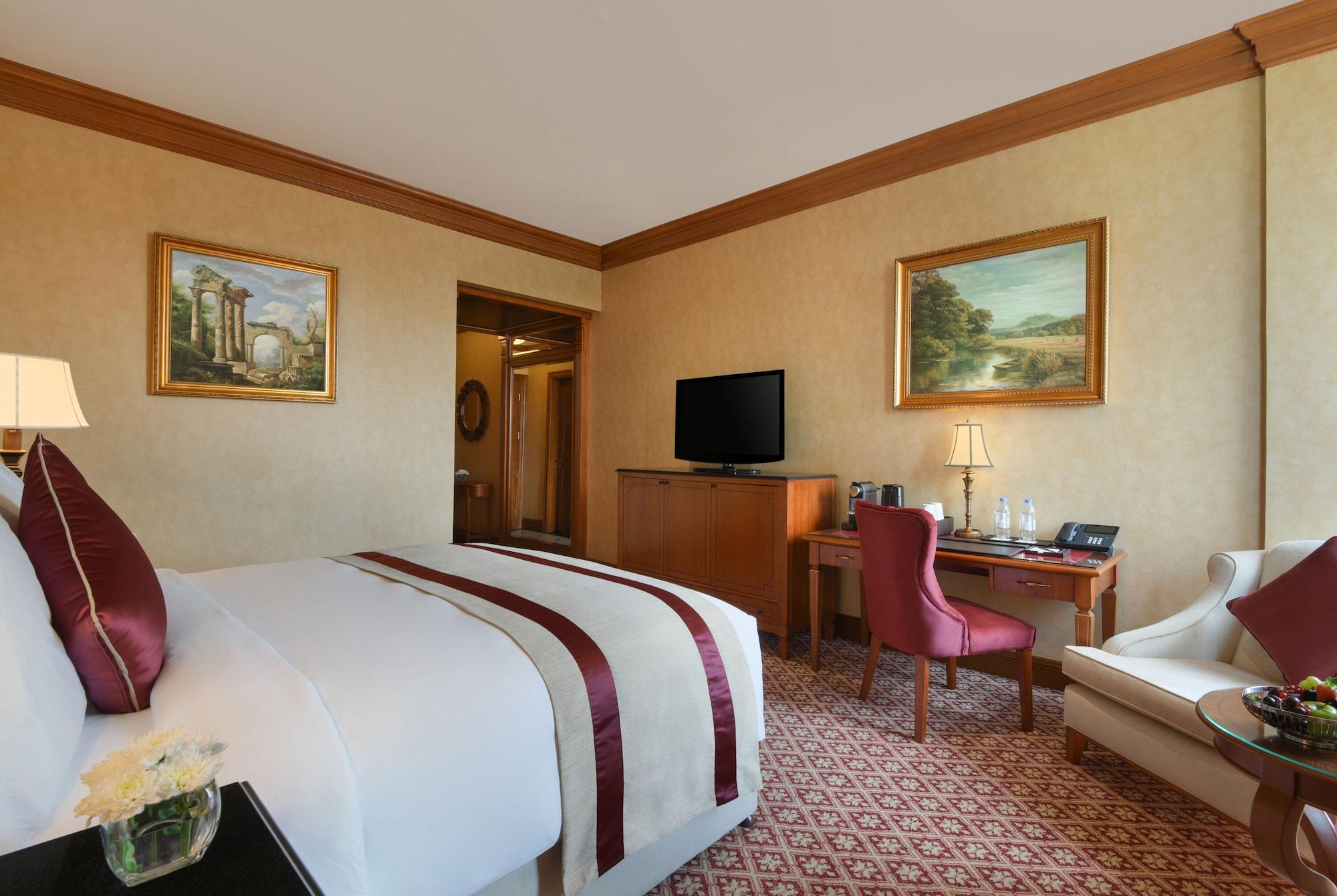 Al Aziziyah Boutique Hotel By The Torch Al Rayyan Exterior photo A guest room at the hotel