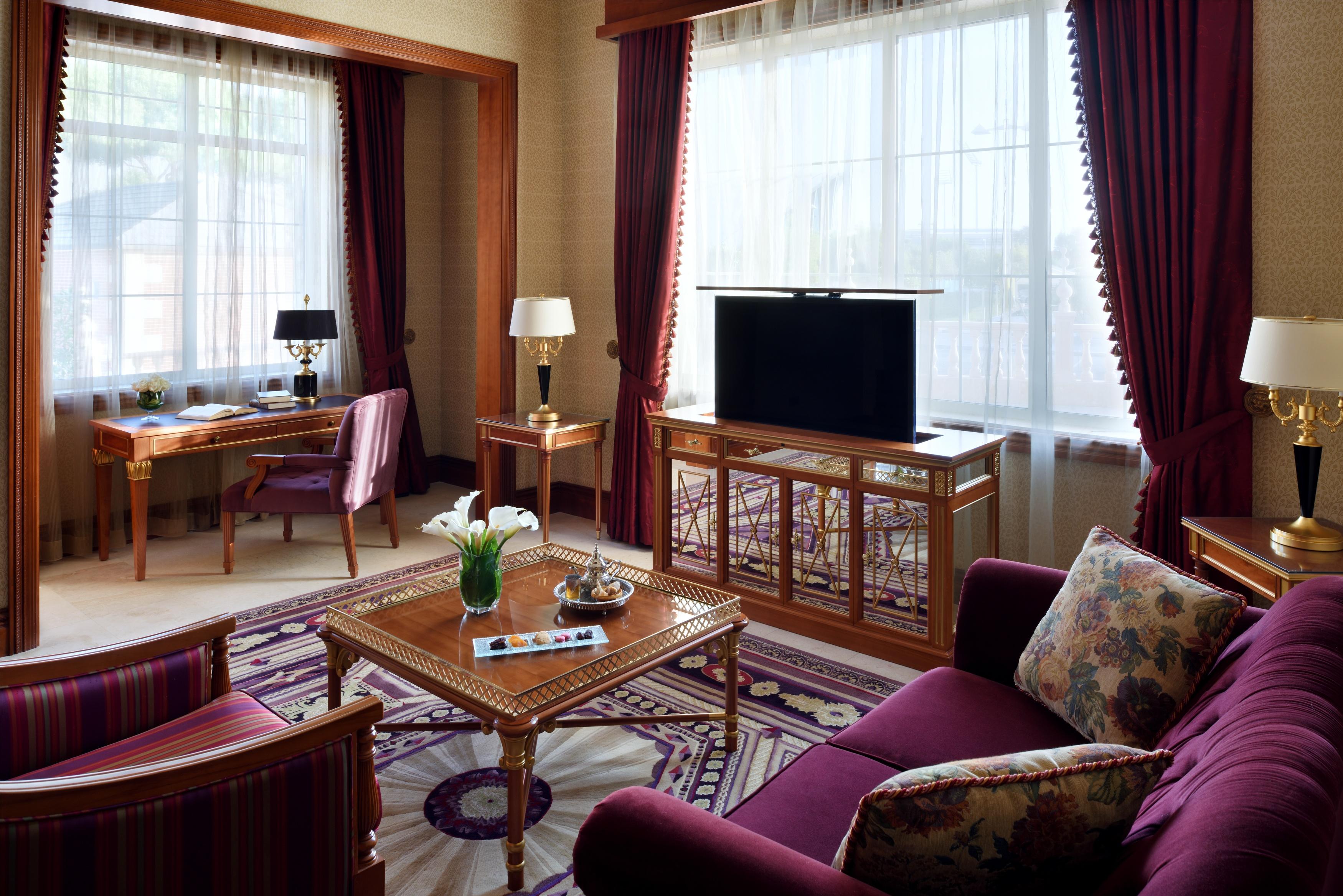 Al Aziziyah Boutique Hotel By The Torch Al Rayyan Exterior photo A suite at the hotel