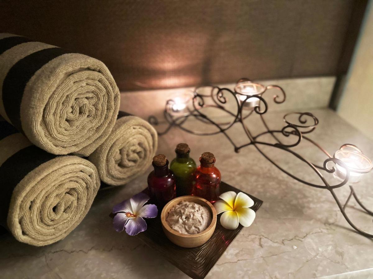 Al Aziziyah Boutique Hotel By The Torch Al Rayyan Exterior photo Spa treatment